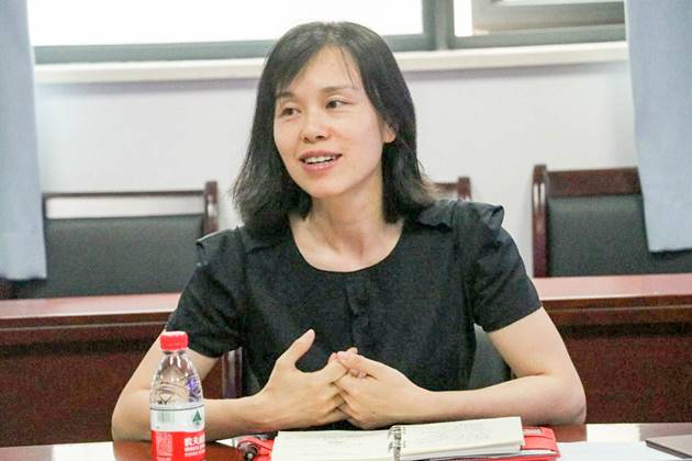 网信办副主任许姝发言
